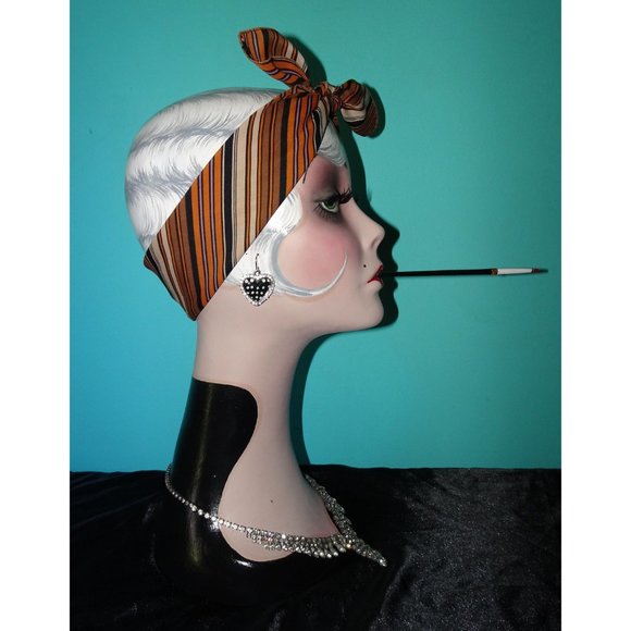 Vintage Tan Purple & Black Striped Scarf - Picture 8 of 10